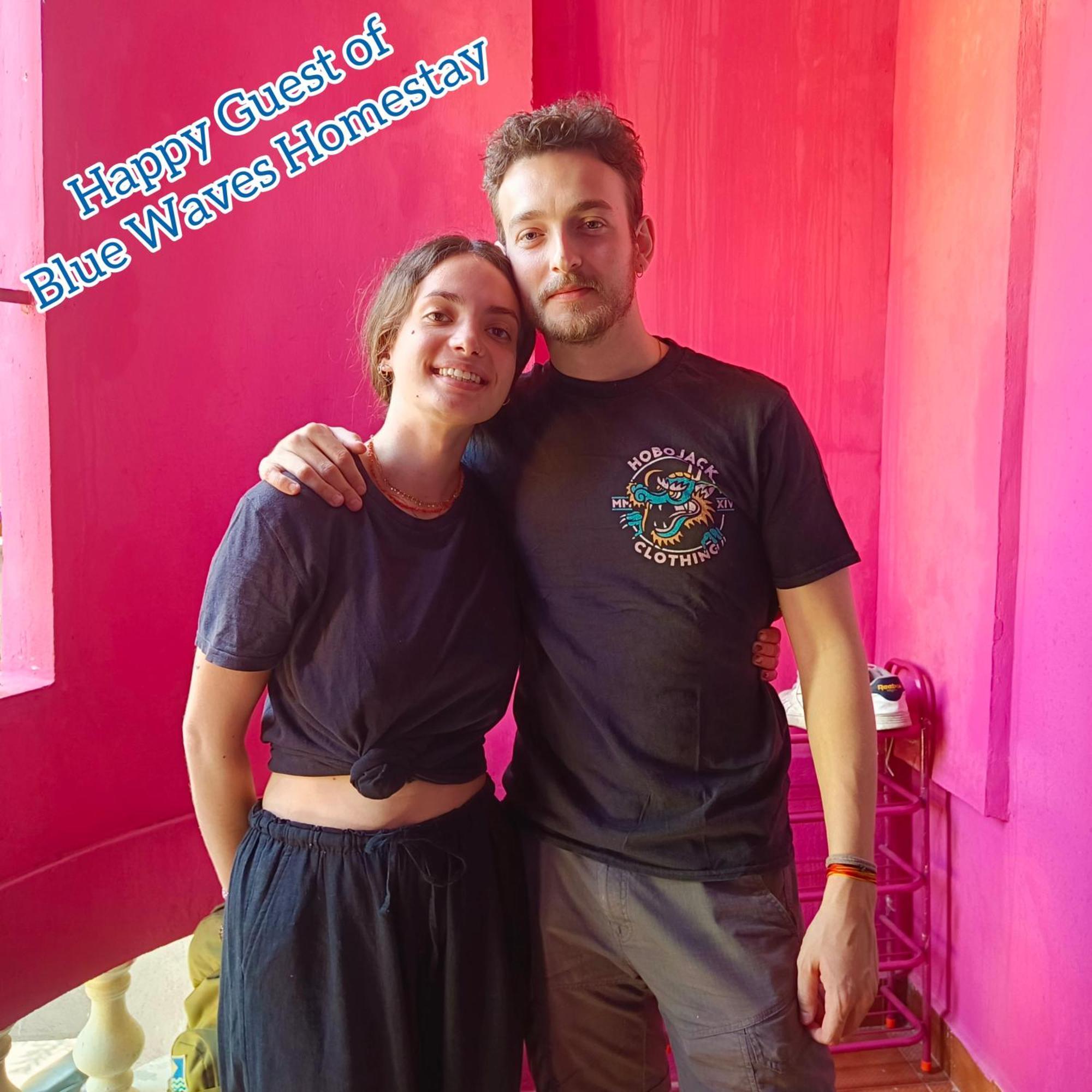 Blue Waves Homestay بونديتْشيري المظهر الخارجي الصورة