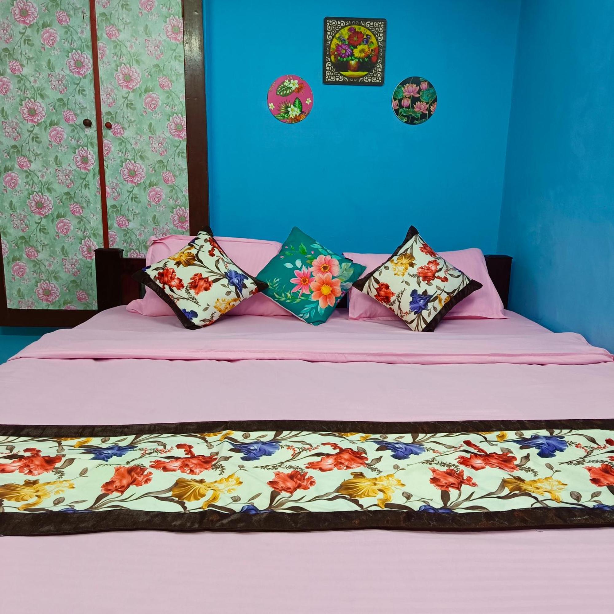 Blue Waves Homestay بونديتْشيري المظهر الخارجي الصورة