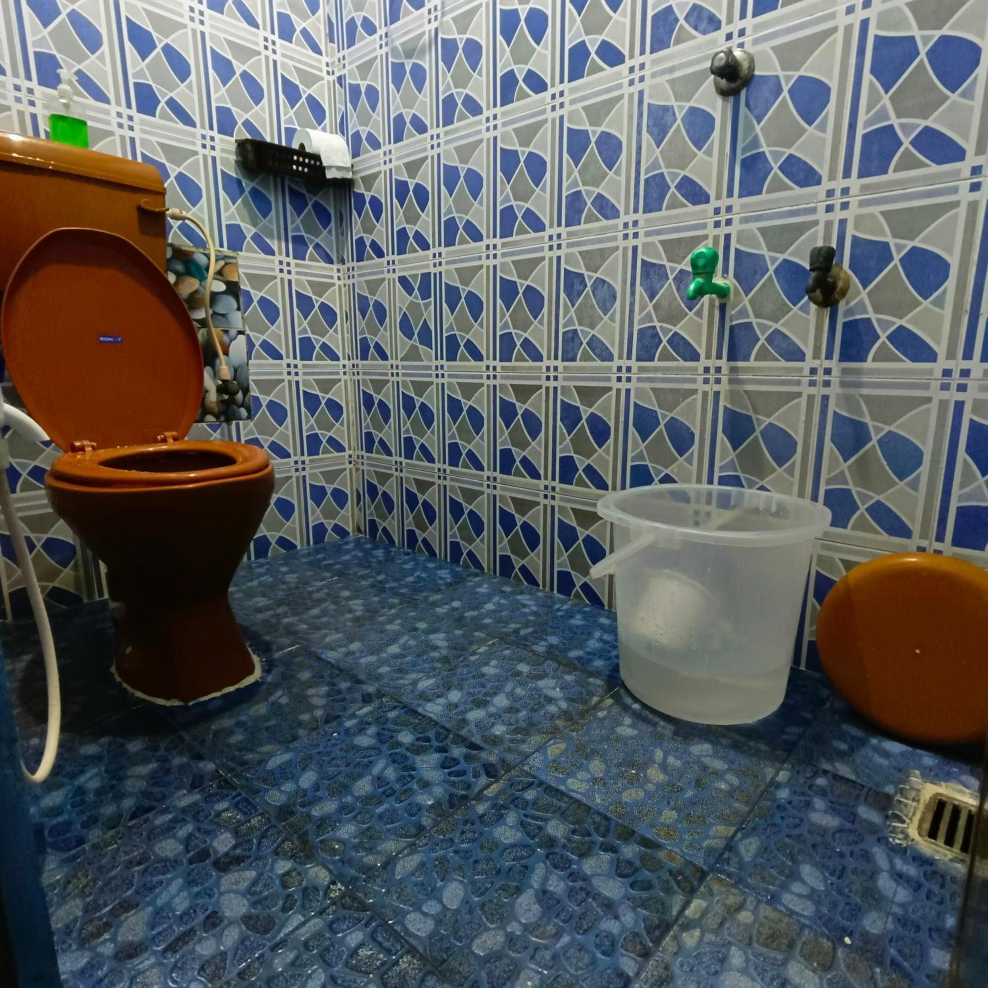 Blue Waves Homestay بونديتْشيري المظهر الخارجي الصورة